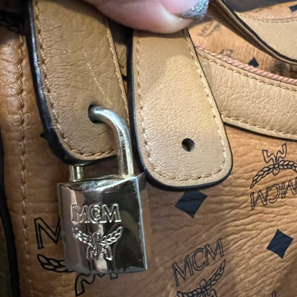 MCM Leather Visetos Shoulder Hobo Bag - Picture 15 of 16